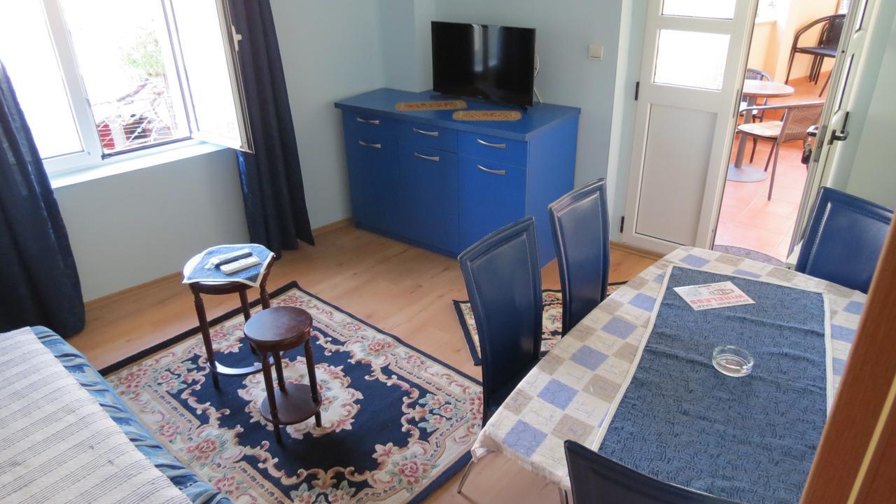 מלון Petrovac Oaza מראה חיצוני תמונה